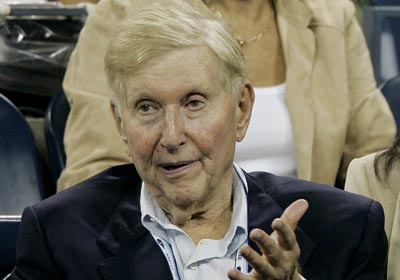 Sumner M Redstone